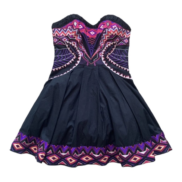 Karen Millen Dresses & Skirts - Karen Millen Aztec Embroidered Mini Dress Size 10